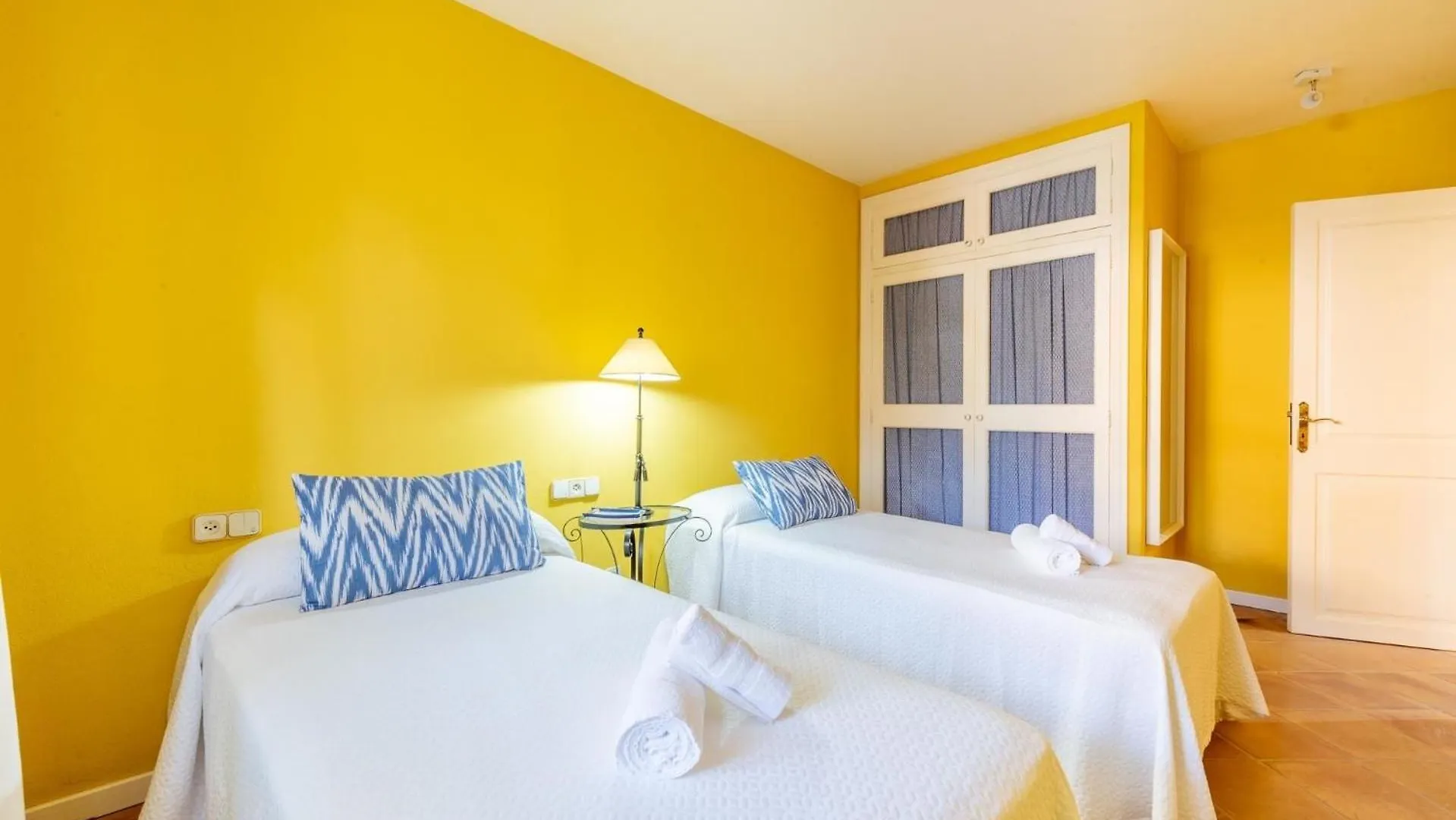 Semesterbostad Ferienhaus Mit Privatpool Fuer 9 Personen Ca 340 Qm In Portocolom, Mallorca Suedostkueste Von Mallorca Puerto Colom Spanien
