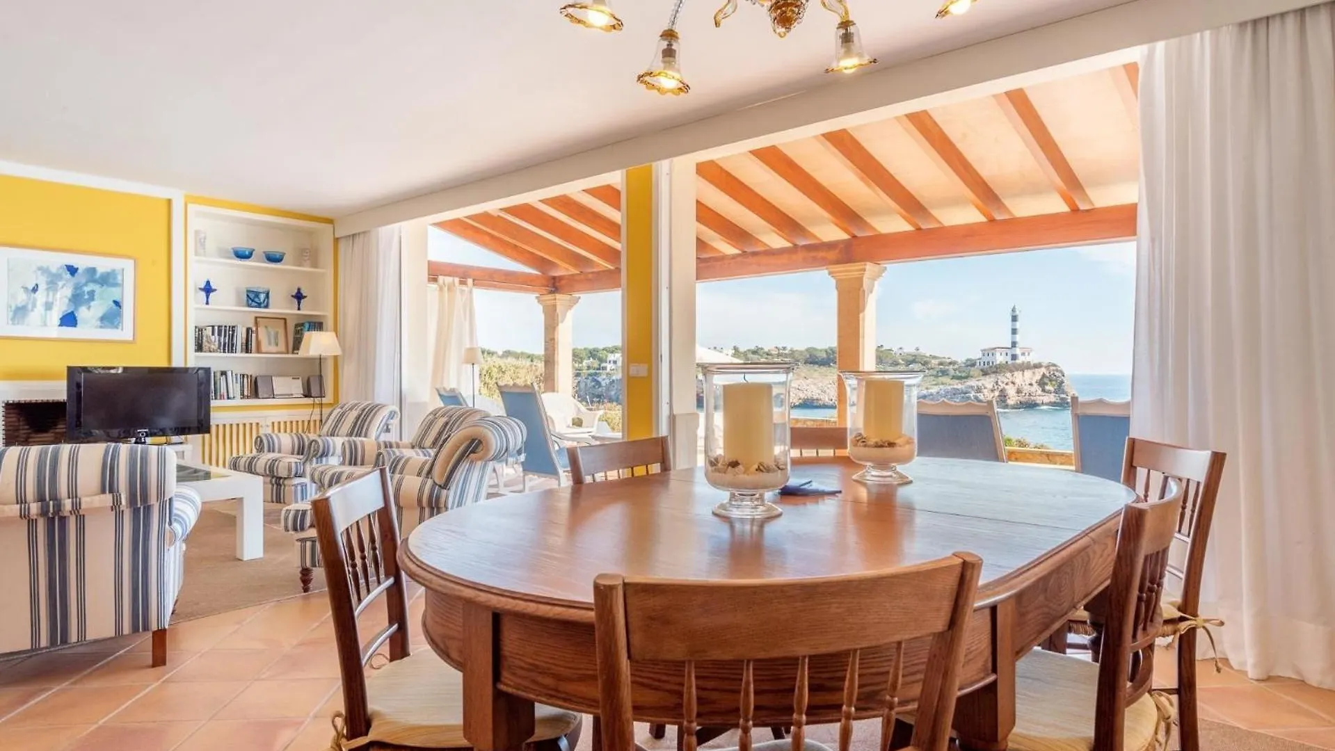 Ferienhaus Mit Privatpool Fuer 9 Personen Ca 340 Qm In Portocolom, Mallorca Suedostkueste Von Mallorca Puerto Colom